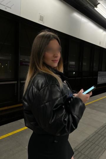 Alice 2 Escort Wien