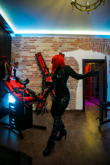 Domina Lady Xenia 3 Escort Wien