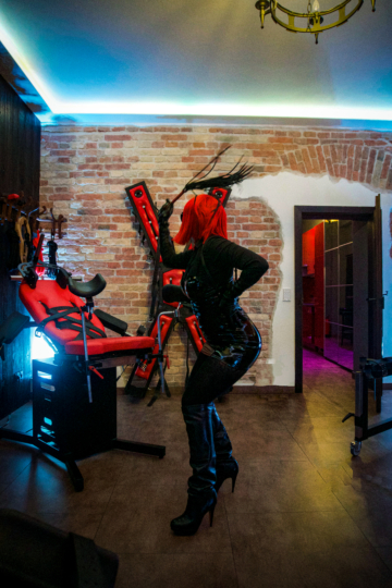 Domina Lady Xenia 4 Escort Wien